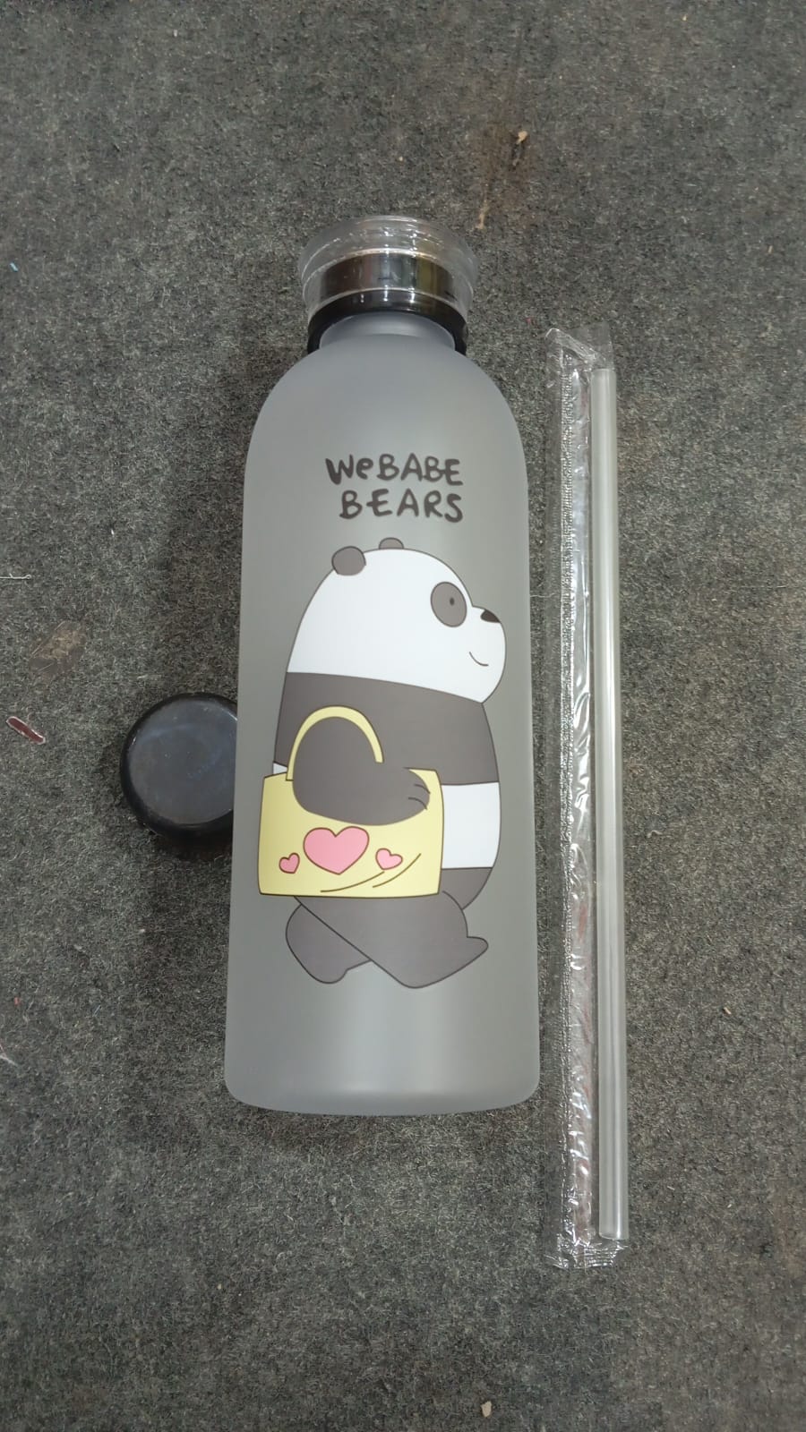 Stay hydrated in style with the adorable We Bear Panda Water Bottle (1000ml)—perfect for daily use at school, gym, office, or outdoor activities.