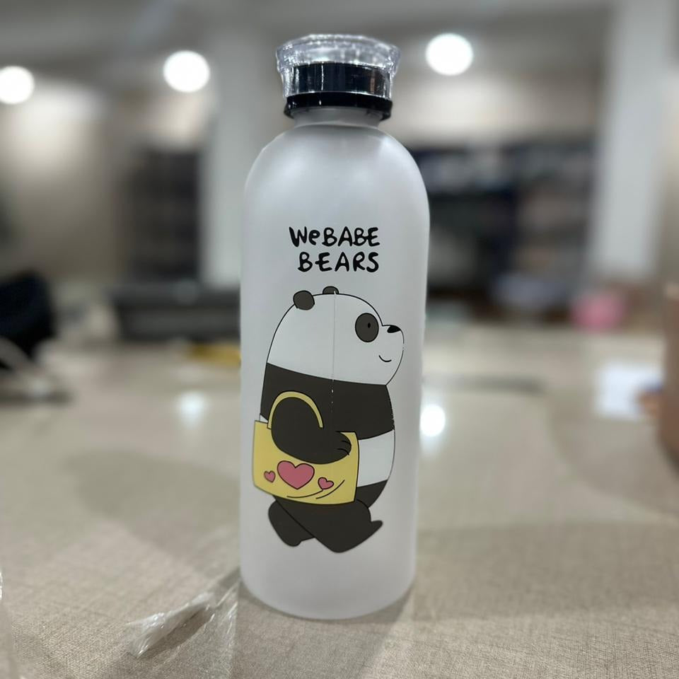 Stay hydrated in style with the adorable We Bear Panda Water Bottle (1000ml)—perfect for daily use at school, gym, office, or outdoor activities.